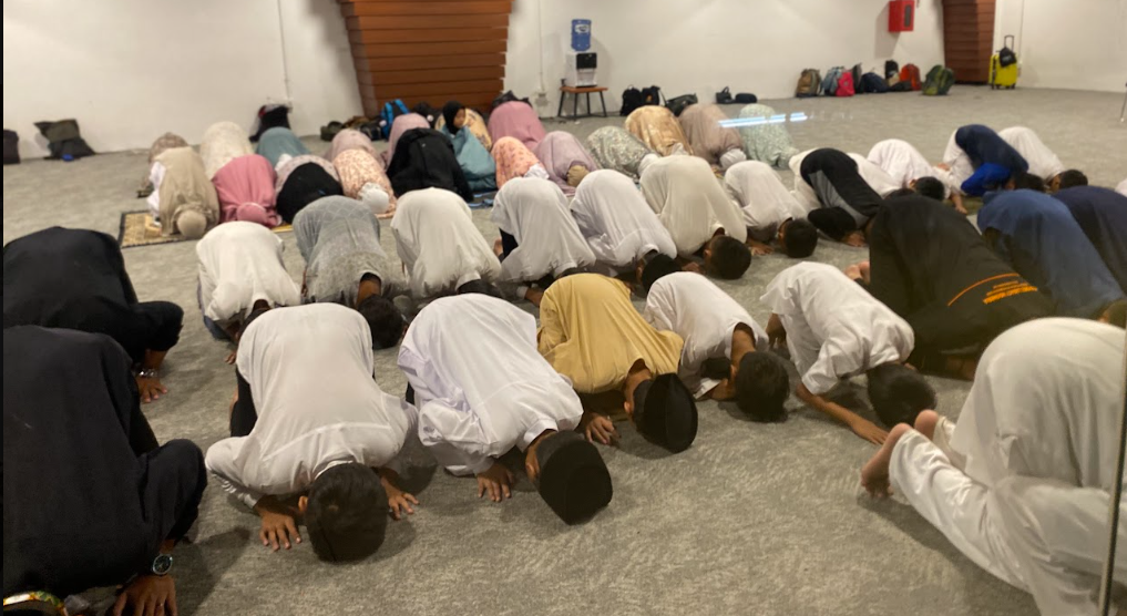 Kegiatan ibadah dan penguatan nilai Islami